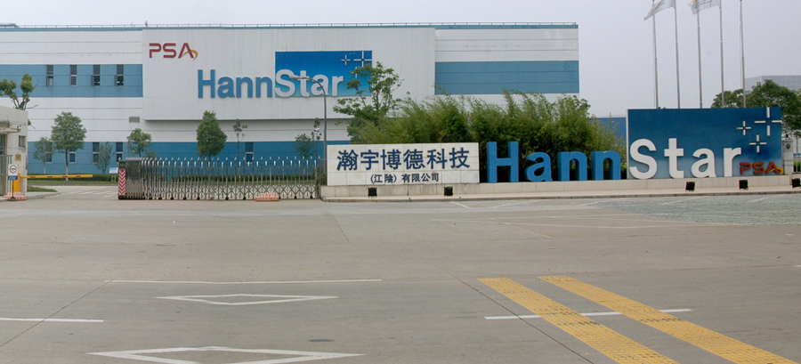 工廠、商務(wù)大樓、工業(yè)園區(qū)、私人企業(yè)、電影院、銀行、政府機(jī)關(guān)、學(xué)校、酒店娛樂場(chǎng)所等清潔外包服務(wù)