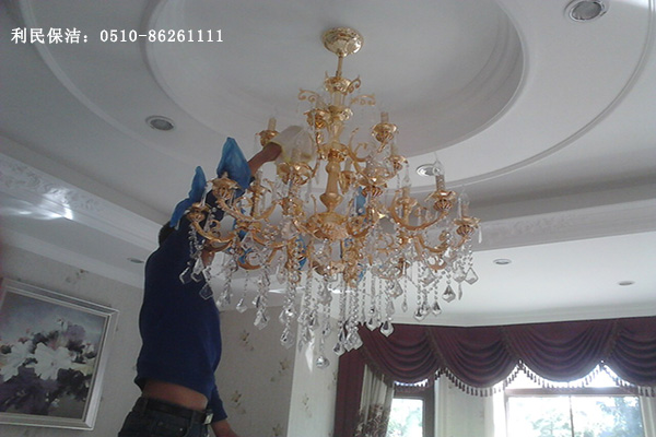 水晶燈清洗2.1.jpg 水晶燈清洗2.1.jpg